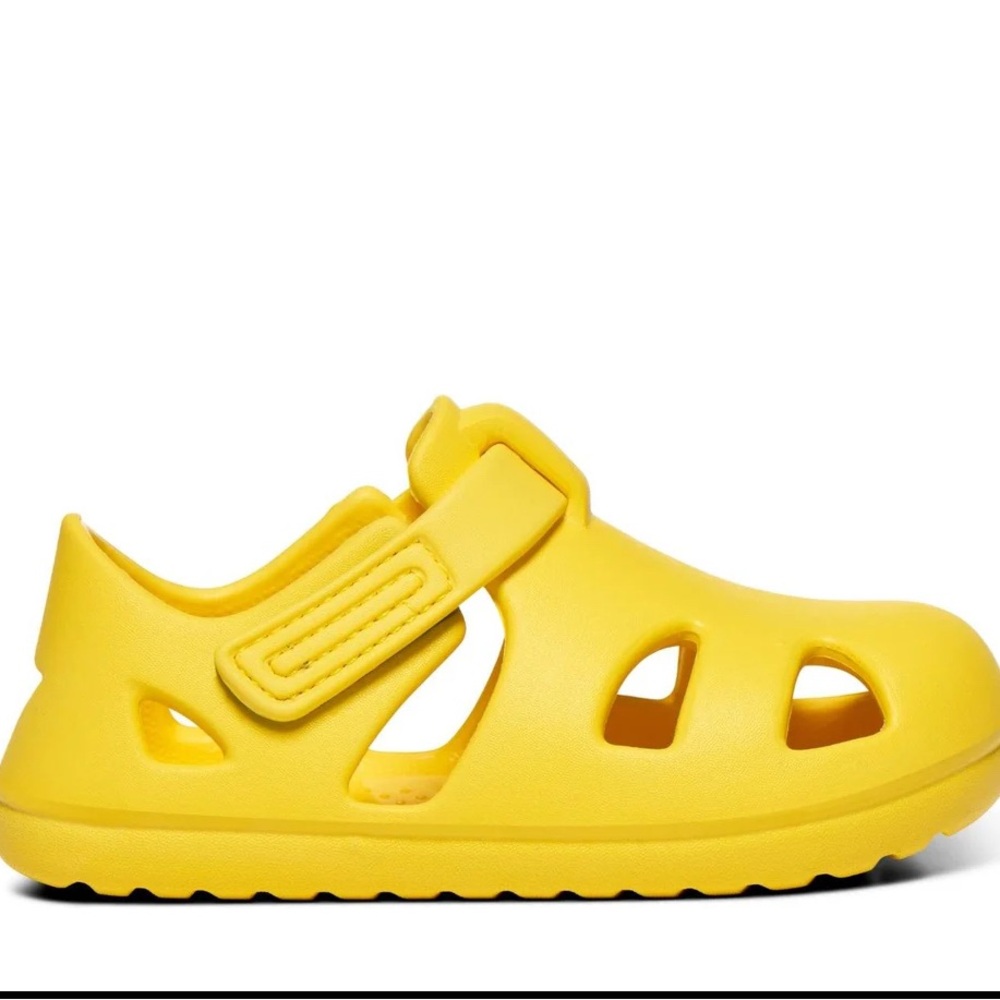 Ten Little Toddler Splash Sandals in Yellow